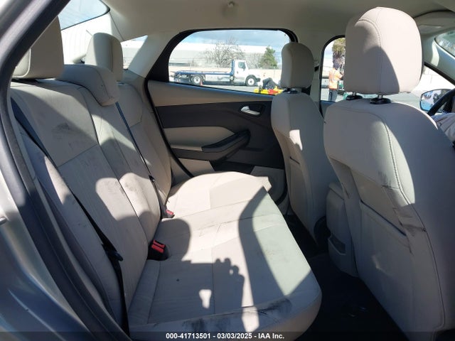 1FADP3F29GL365458 Ford FOCUS SE