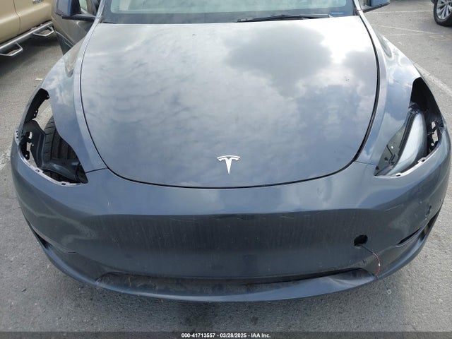 2022 TESLA MODEL Y 7SAYGDEF7NF563433 Photo 9