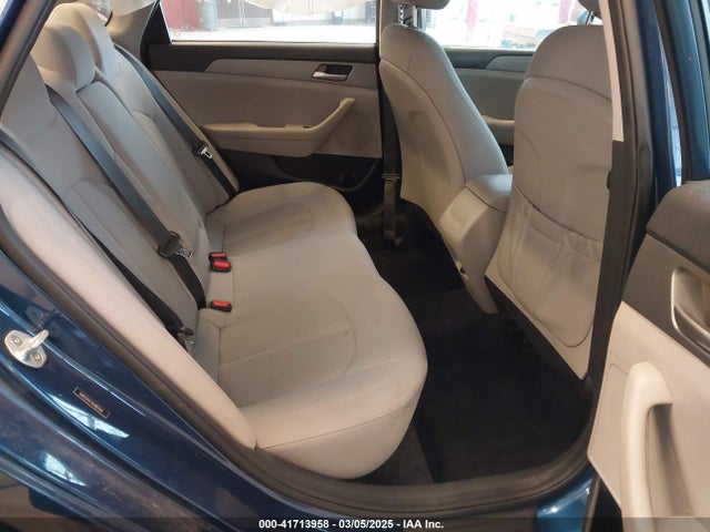 5NPE24AF7KH803260 Hyundai SONATA SE