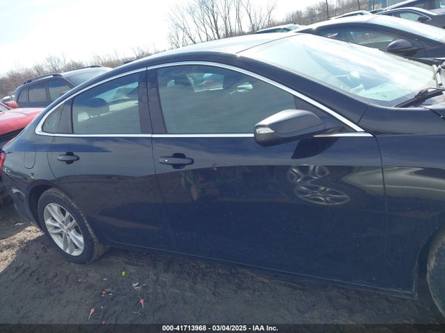 1G1ZD5ST7JF172548 Chevrolet MALIBU LT