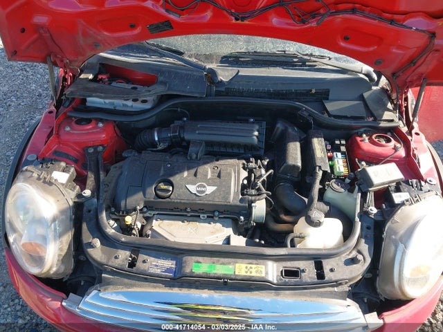 2010 MINI COOPER WMWMR3C59ATU97398 Photo 9