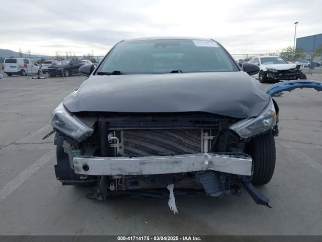 KMHC65LC4LU231135 Hyundai Ioniq Hybrid Blue