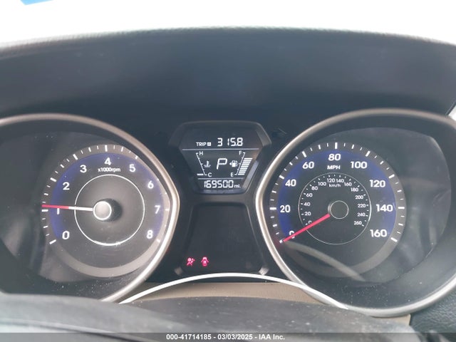 5NPDH4AE9GH655475 Hyundai ELANTRA SE