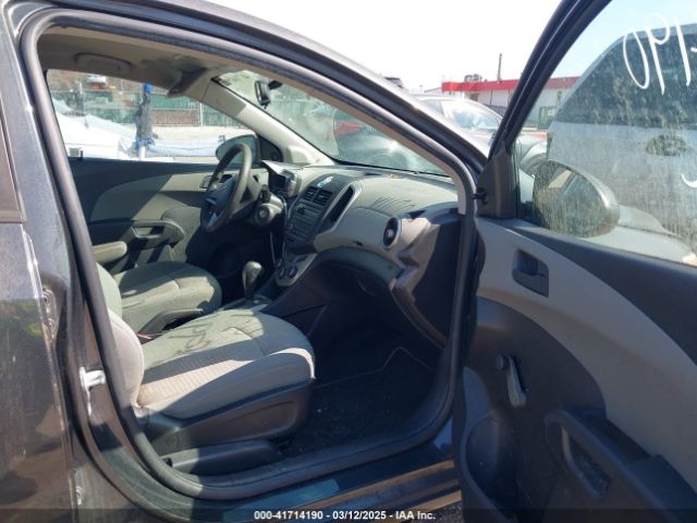 1G1JA5SG8G4111755 Chevrolet Sonic Ls Auto
