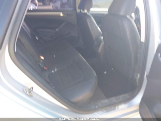 1VWAS7A3XGC048787 Volkswagen Passat 1.8t R-line