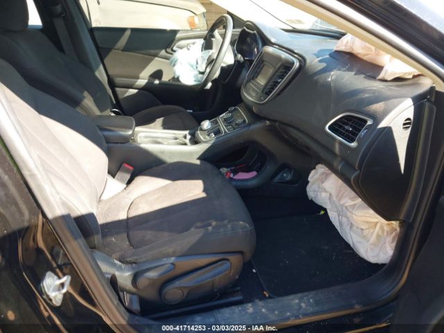 2015 CHRYSLER 200 1C3CCCAB3FN535698 Photo 4