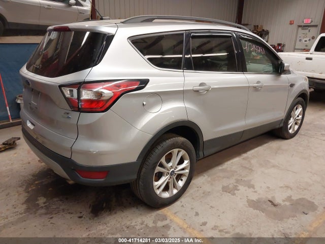 Ford ESCAPE SE 2018 1FMCU9GD1JUA45968 Image 4