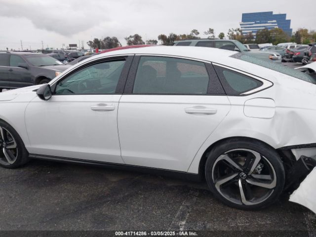 1HGCY2F56RA032075 Honda Accord Hybrid Sport