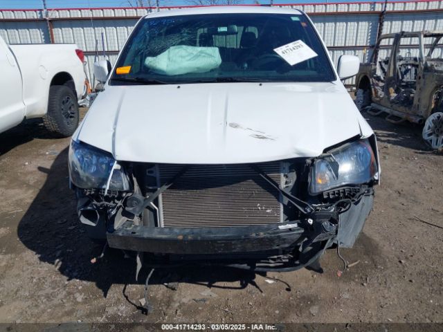 2C4RDGEG7KR675279 Dodge Grand Caravan Gt