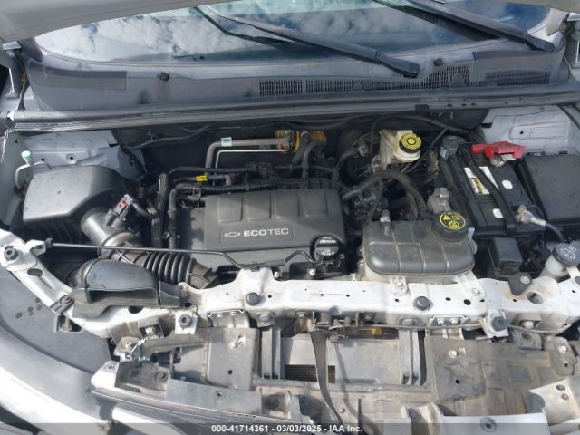 KL7CJKSBXHB228640 Chevrolet TRAX LS