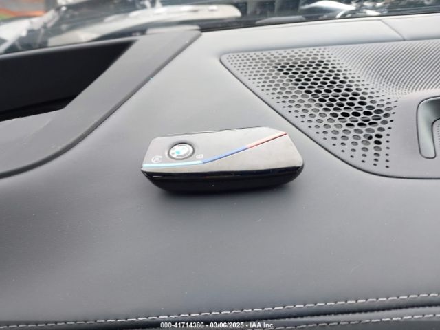 5UX33EM05R9V43363 BMW X7 M60i