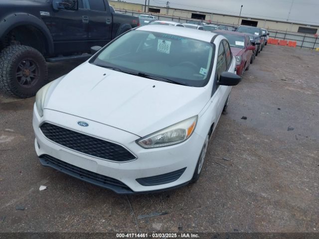 1FADP3E22FL327960 Ford FOCUS S