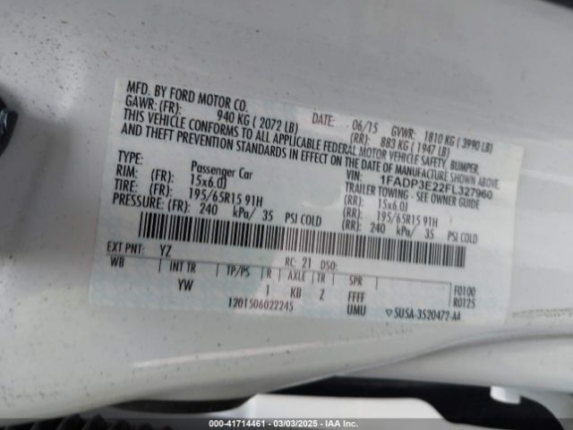 1FADP3E22FL327960 Ford FOCUS S