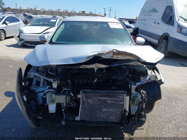 3N1AB8BV1NY293123 Nissan Sentra S Xtronic Cvt