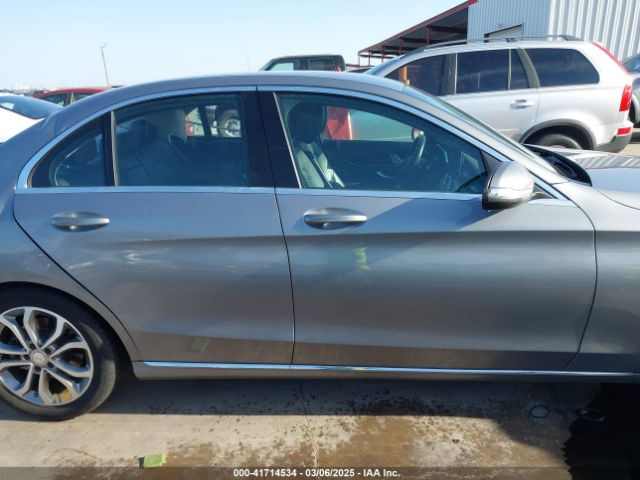 55SWF4JBXFU077676 Mercedes-Benz C 300 Luxury/sport