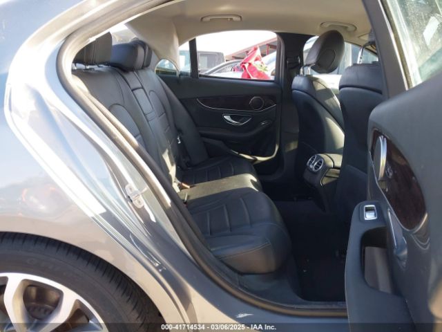 55SWF4JBXFU077676 Mercedes-Benz C 300 Luxury/sport