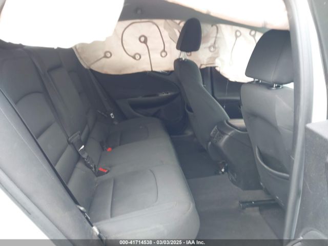 1G1ZE5ST4HF142835 Chevrolet MALIBU 1LT