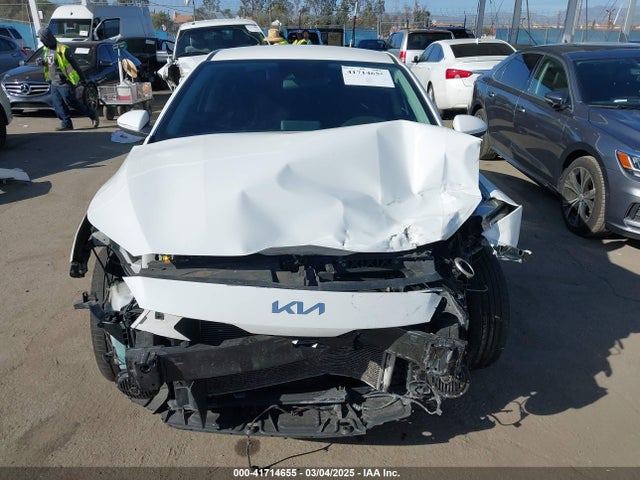 3KPF24AD1PE692140 KIA mpi nu