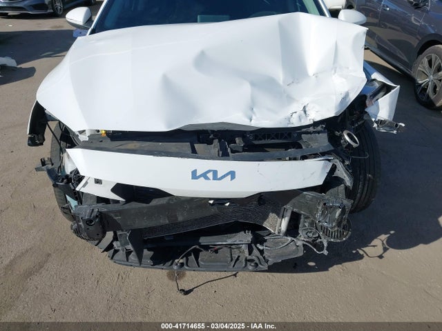 3KPF24AD1PE692140 KIA mpi nu