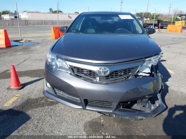 4T1BF1FK0EU353310 Toyota CAMRY SE