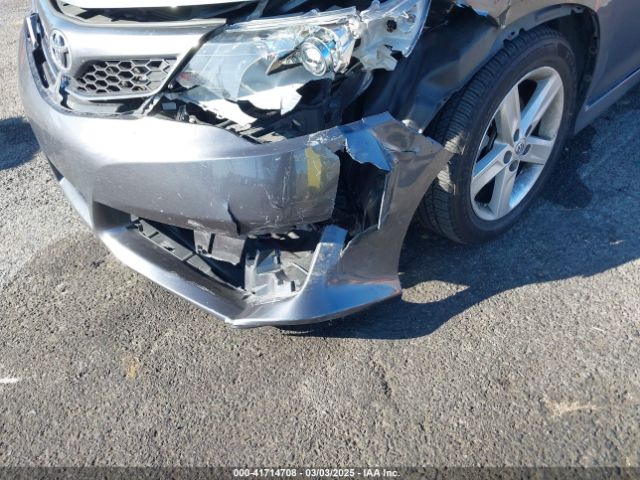 4T1BF1FK0EU353310 Toyota CAMRY SE