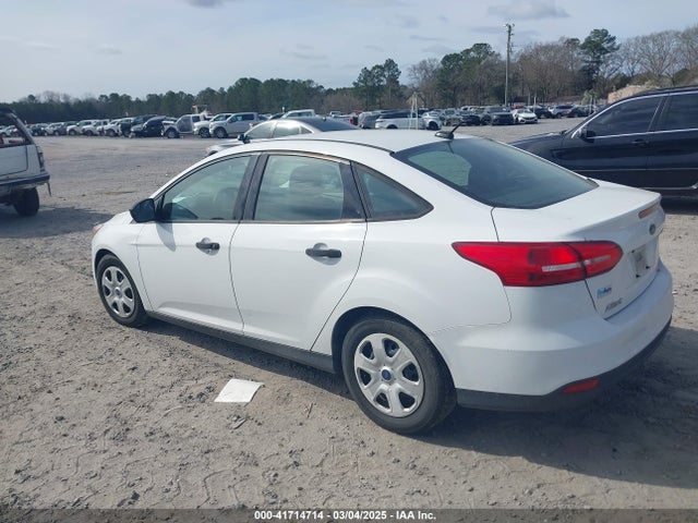 1FADP3E22FL295981 Ford FOCUS S