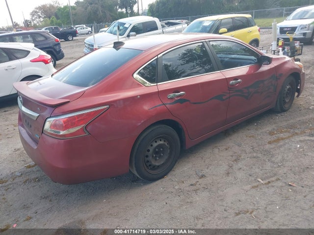 Nissan Altima 2.5 S 2014 1N4AL3AP6EC201647 Image 4