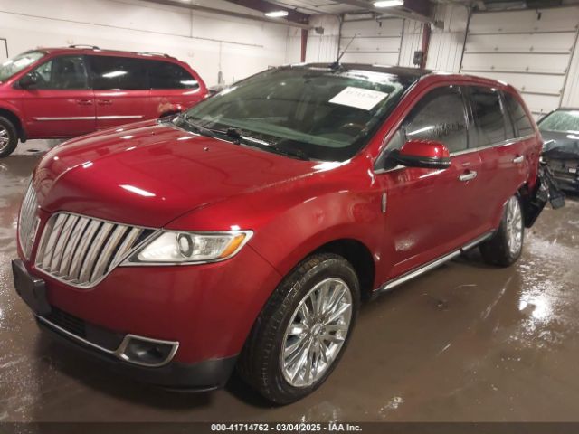 2LMDJ8JK7EBL00900 Lincoln MKX