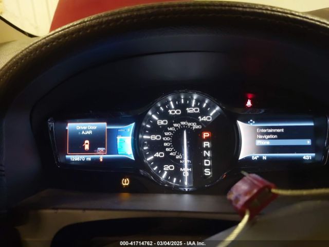 2LMDJ8JK7EBL00900 Lincoln MKX