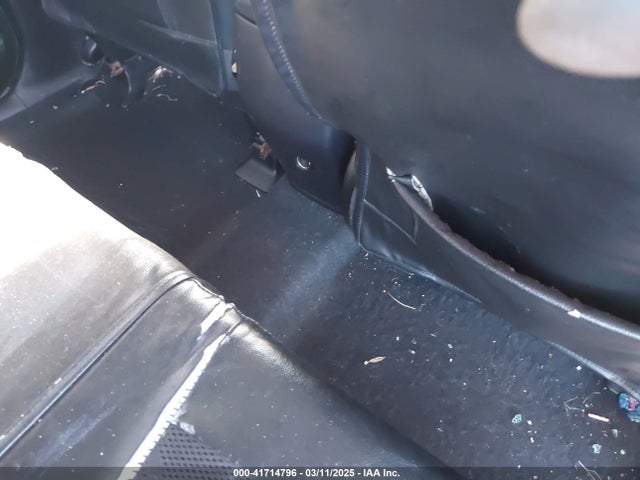 2T3RFREV0JW828321 Toyota Rav4 Xle