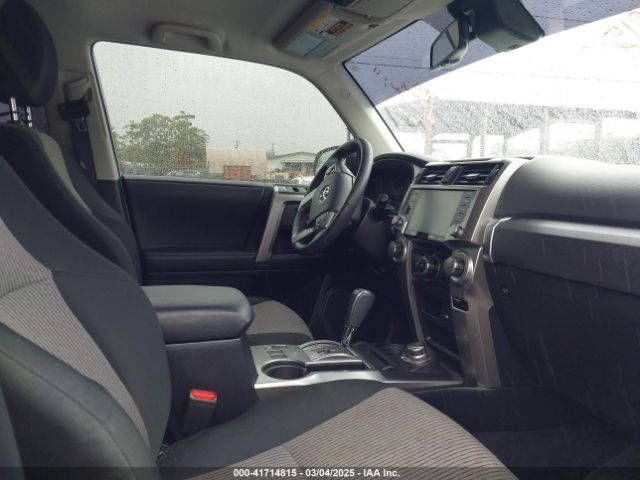 2022 TOYOTA 4RUNNER JTEMU5JR3N5987585 Photo 4