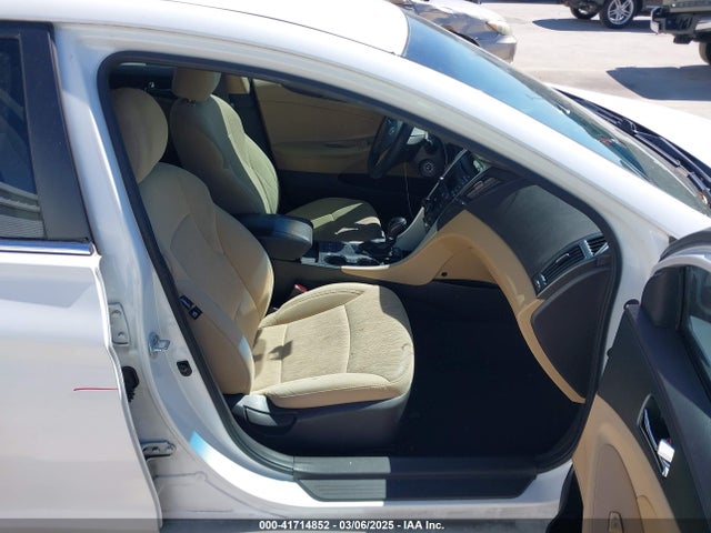 5NPEB4AC6EH901108 Hyundai SONATA GLS
