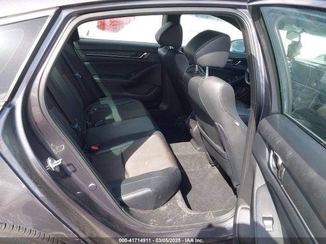 1HGCV1F31JA249605 Honda Accord Sport