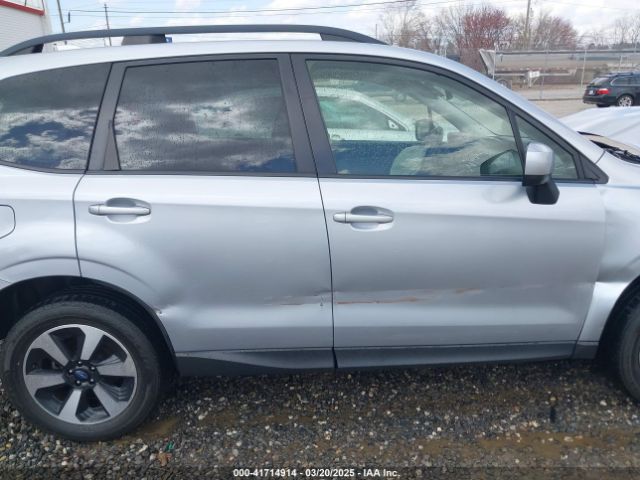 JF2SJAGC4HH592545 Subaru Forester 2.5i Premium