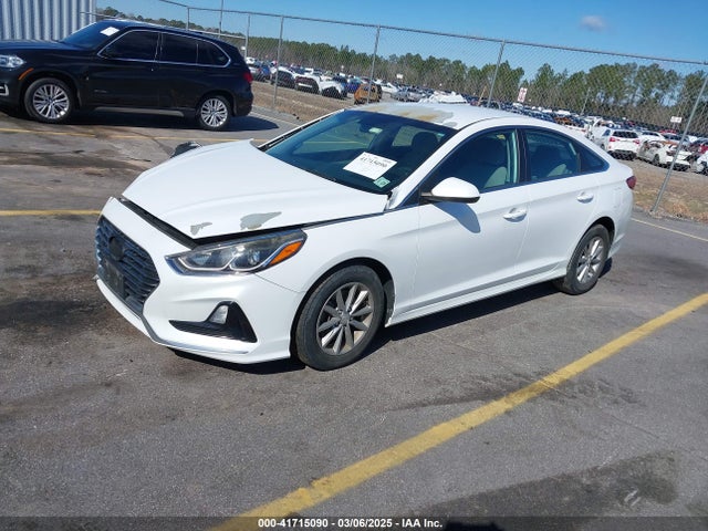 5NPE24AF8JH598594 Hyundai SONATA SE