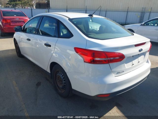 1FADP3E28FL386124 Ford FOCUS S