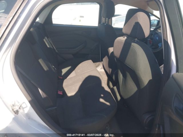 1FADP3E28FL386124 Ford FOCUS S