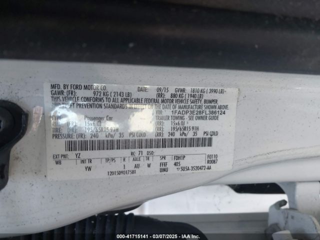 1FADP3E28FL386124 Ford FOCUS S