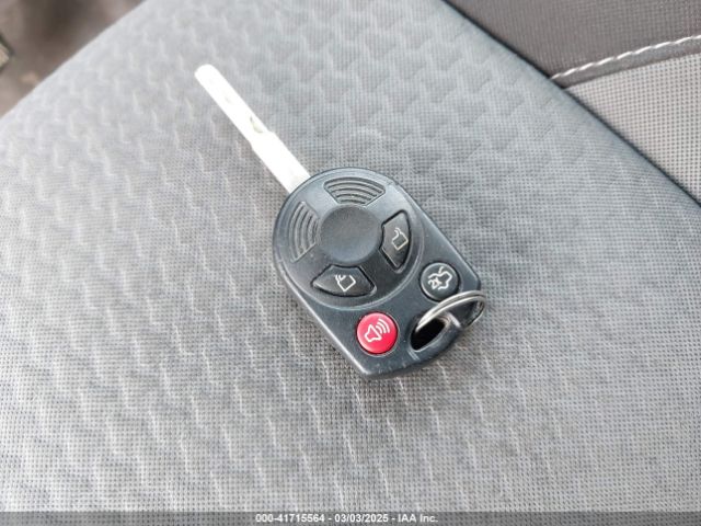 1FMCU0GD0HUA21974 Ford ESCAPE SE