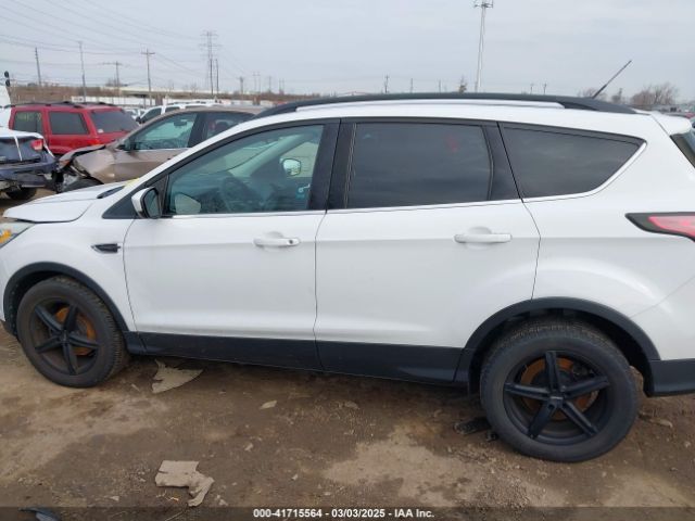 1FMCU0GD0HUA21974 Ford ESCAPE SE