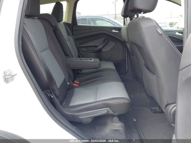 1FMCU0GD0HUA21974 Ford ESCAPE SE