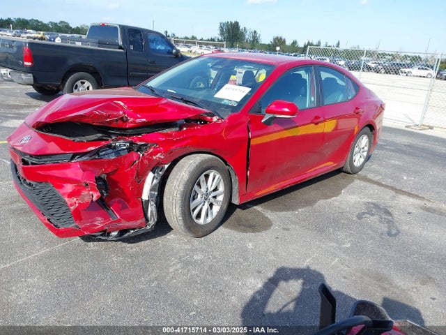 Toyota CAMRY LE 2025 4T1DAACK4SU006974 Image 2