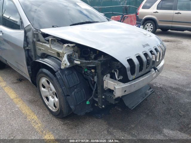 1C4PJLAB5EW268916 Jeep Cherokee Sport