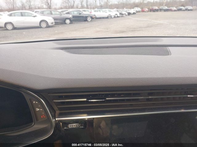 WA1BVAF18KD037741 Audi Q8 55 Premium