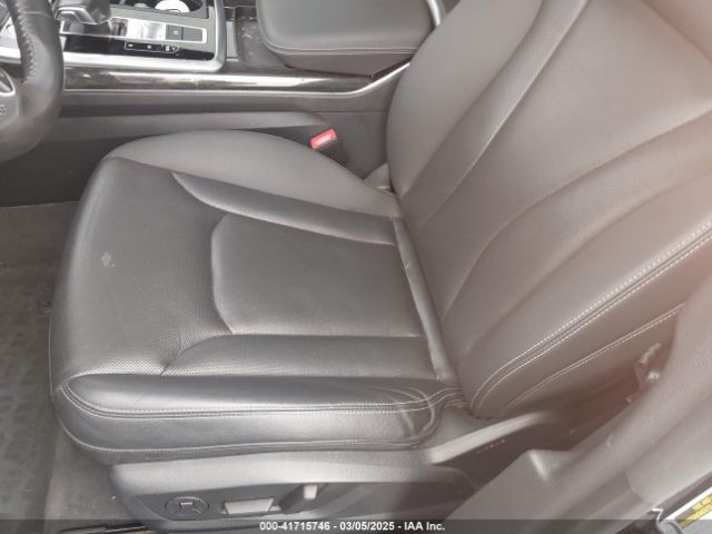 WA1BVAF18KD037741 Audi Q8 55 Premium