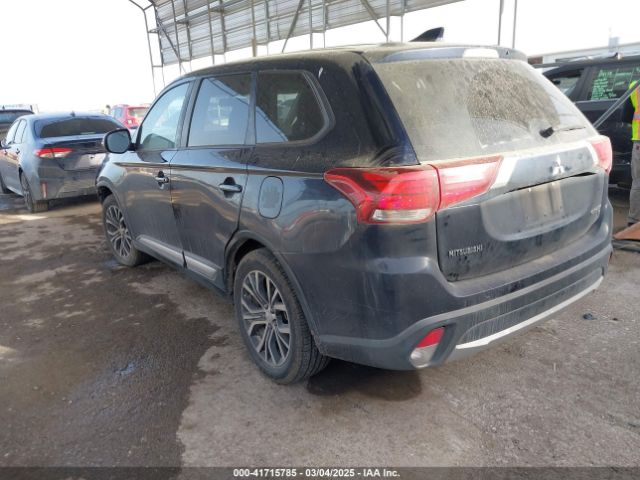JA4AD3A37JZ005366 Mitsubishi Outlander Se