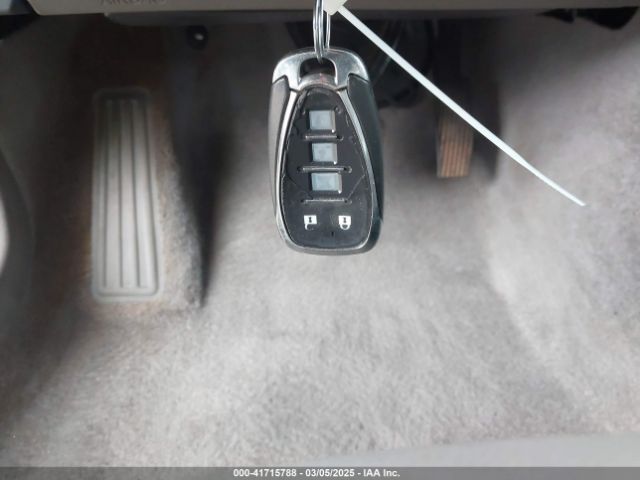 1G1ZH5SX0GF327246 Chevrolet Malibu Premier