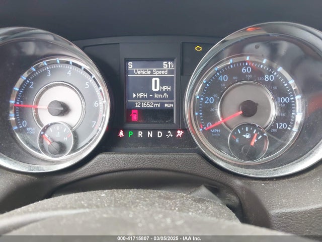 2C4RC1CG5GR166771 Chrysler Town & Country Touring-l Anniversary Edition