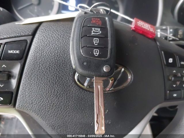 KM8J23A49KU891088 Hyundai TUCSON SE