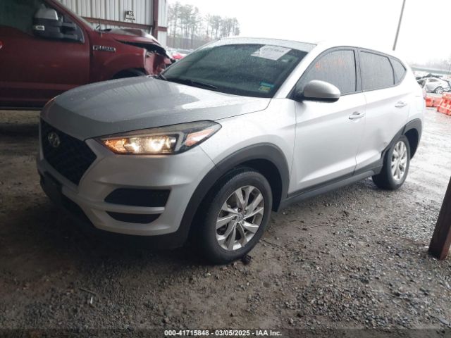 KM8J23A49KU891088 Hyundai TUCSON SE